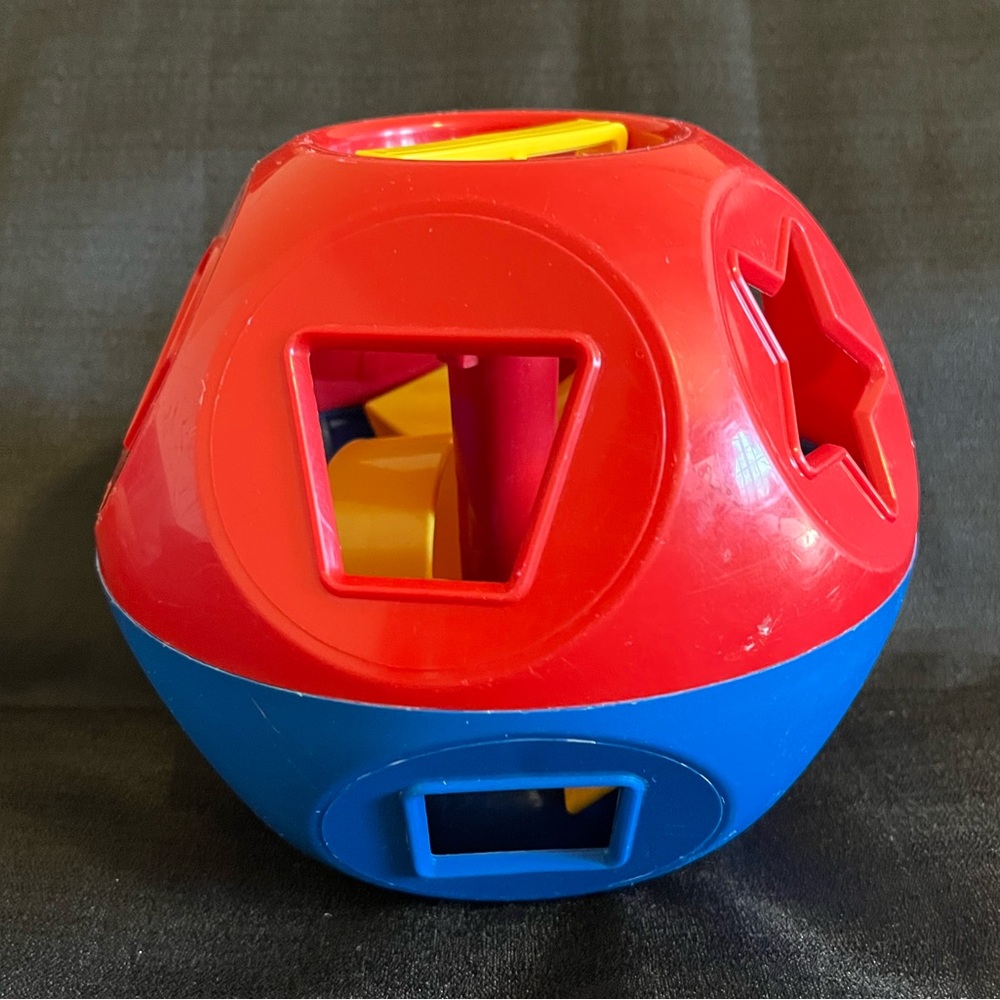 Tupperware Shape-O Toy